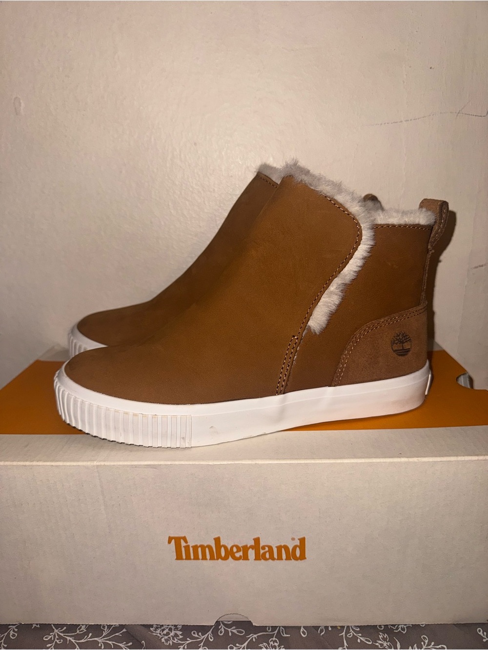 Timberland Women's Skyla Bay Lined Pull-On Boots. Sz5.5